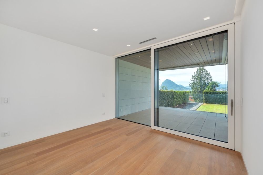 LUXURIÖSE 4.5 ZIMMER WOHNUNG MIT GARTEN -  Bild 7