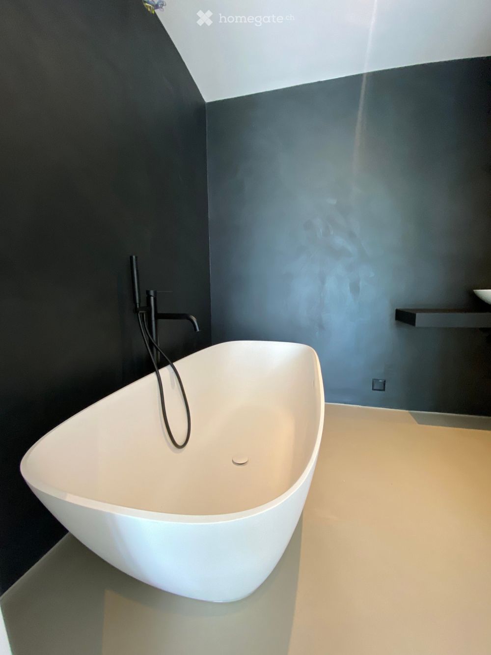 Exklusive 2.5-Zimmer-Neubauwohnung mit Seesicht und grosser Loggia in Uetikon am See -  Bild 3