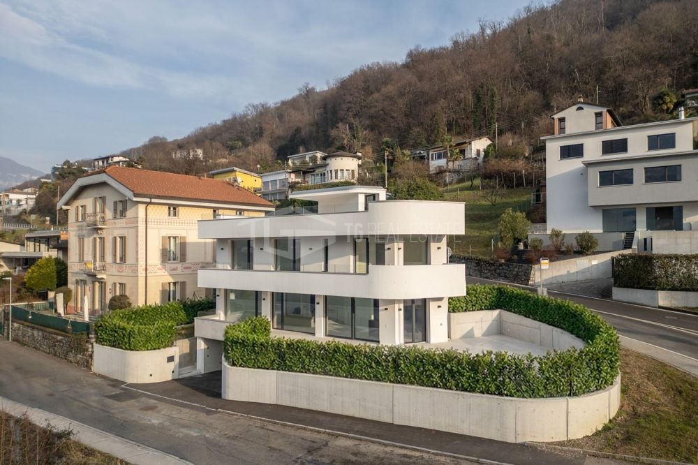 MODERNE VILLA MIT SEEBLICK -  Bild 13