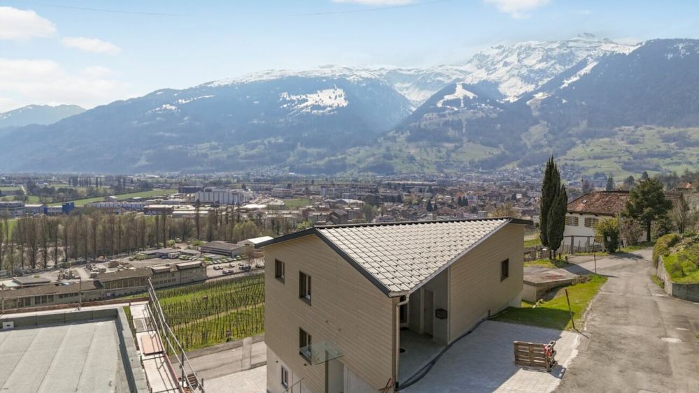 Modernes 5.5-Zimmer-Einfamilienhaus mit flexibler 2.5-Zimmer-Einliegerwohnung -  Bild 3