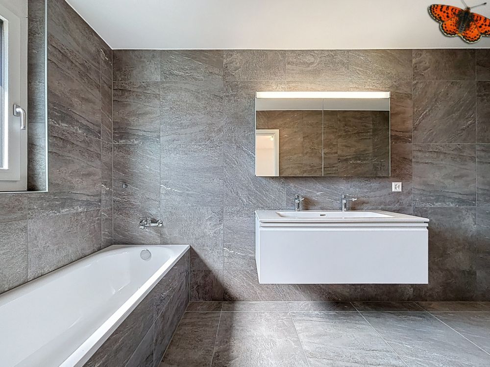 Spacieux et lumineux 4,5 Pièces de plain pied totalisant 153 m² ! - Bild 3