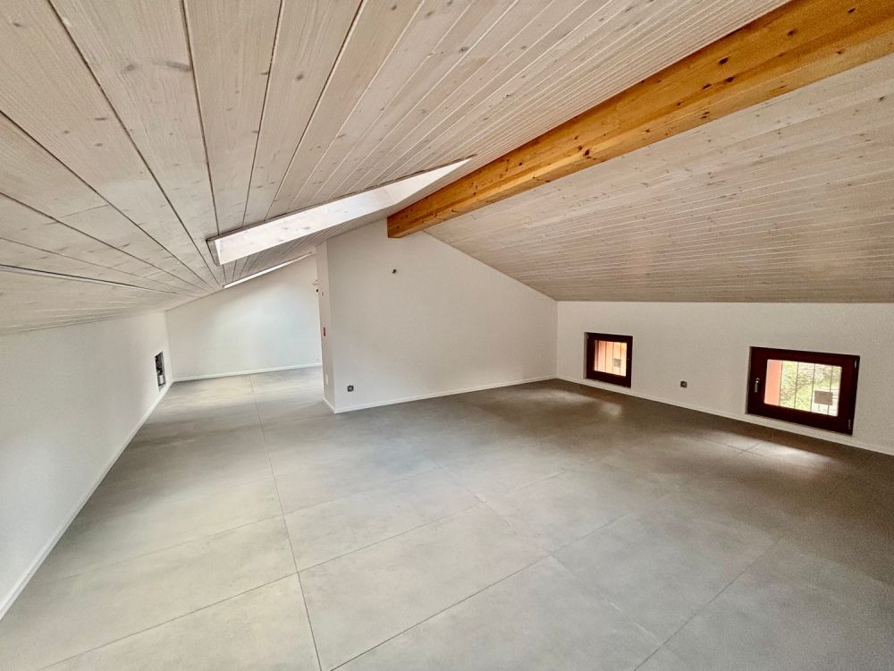 Spaziosa casa nuova con vista sul M. Rosa in contesto idilliaco -  Bild 6