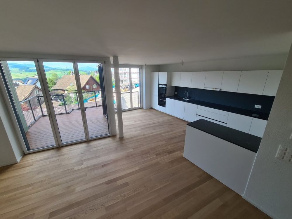Moderne 5.5-Zimmer-Maisonette-Wohnung mit Aussicht in Hirzel - 20240606_083247.jpg