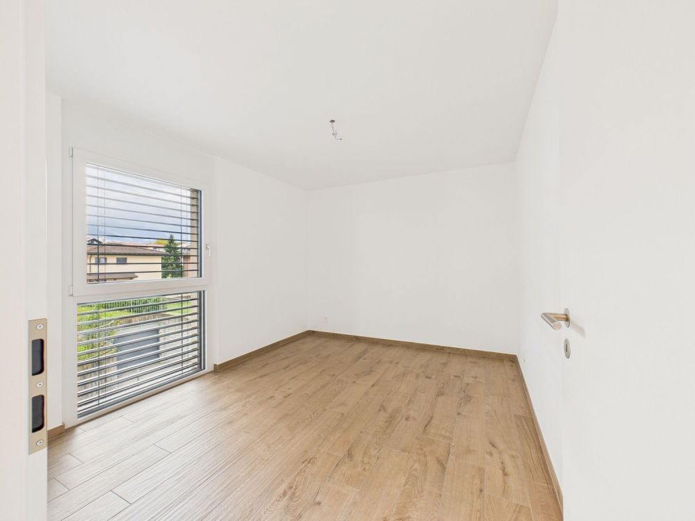 Affascinante appartamento di 2.5 locali a Giubiasco, nel Canton TI - Image 6