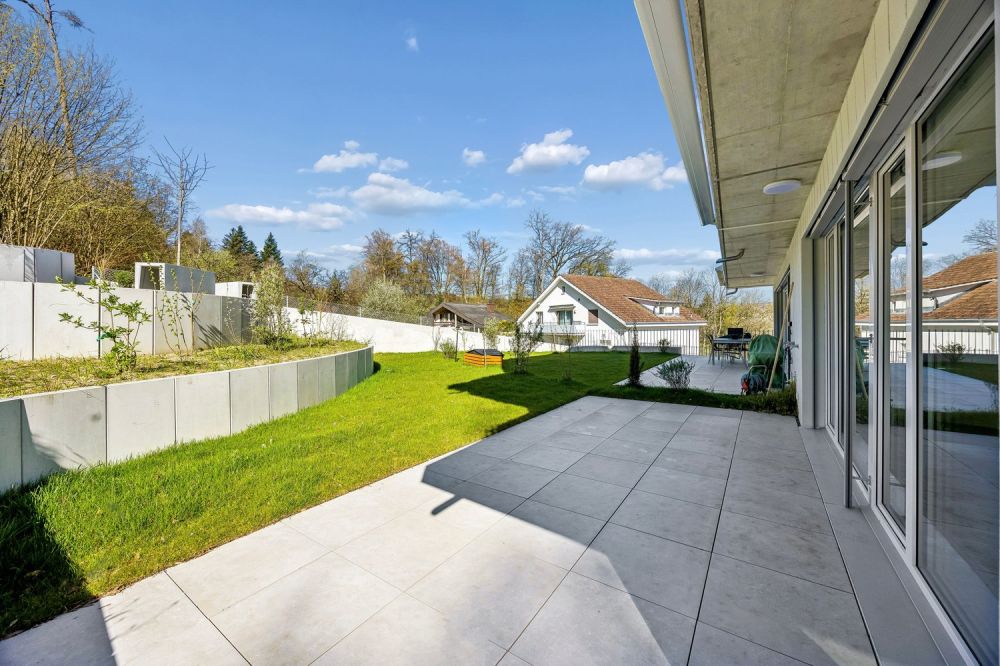2.5-Zi.-Gartenwohnung mit grosser Terrasse in Neuenhof -  Bild 2