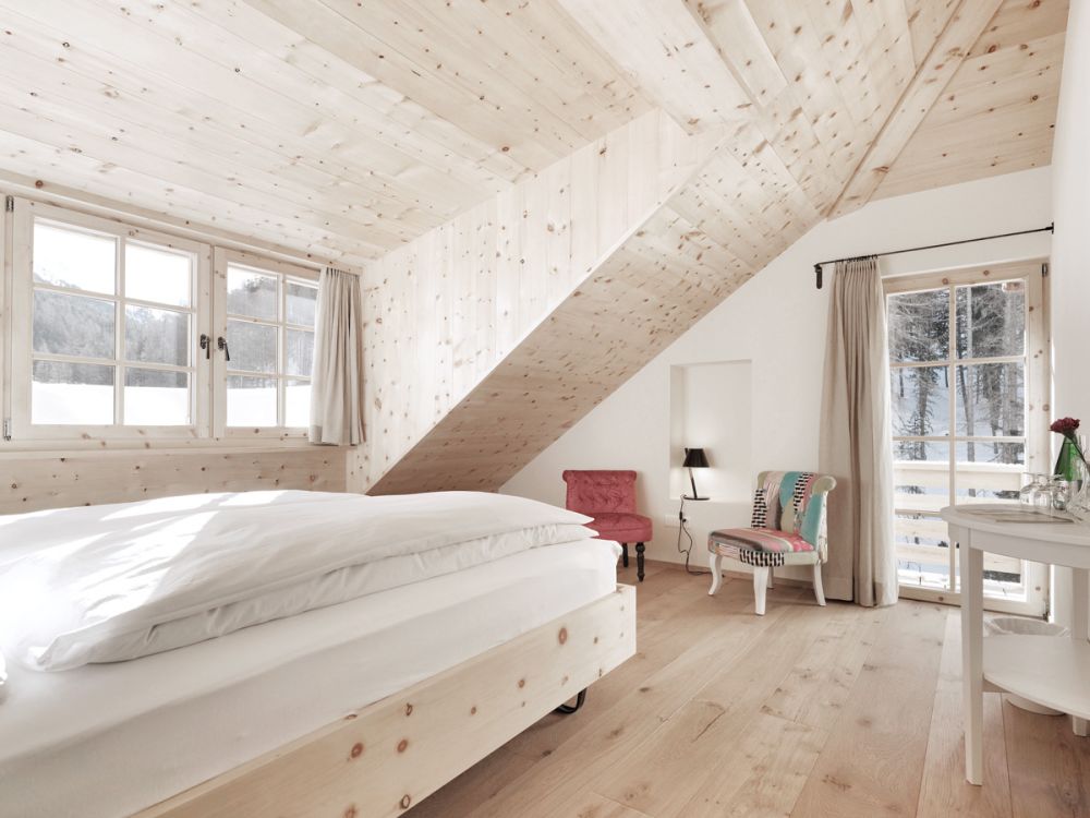 Projekt Chesa Alvetern - 2.5-Zimmer DG-Neubau-Ferienwohnung in S-charl - Bild 10