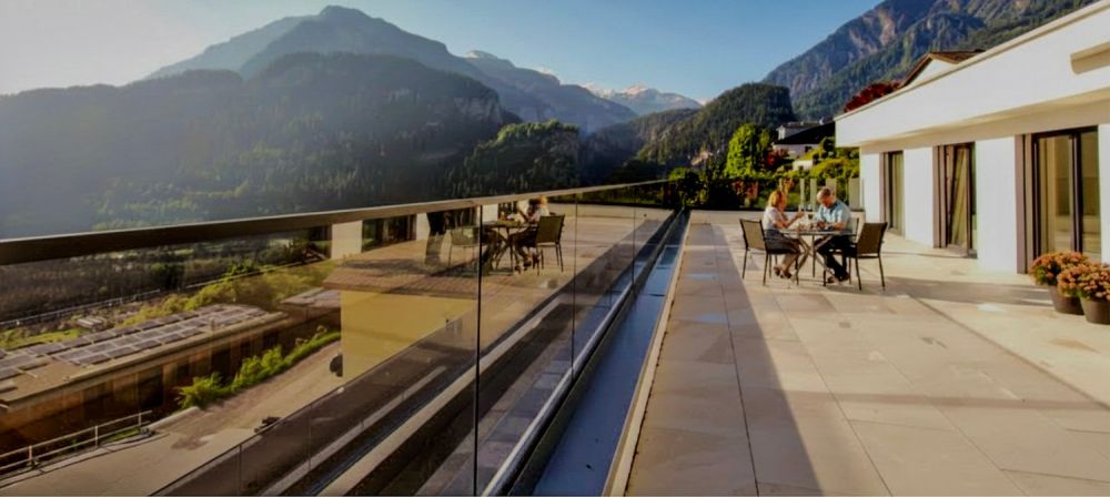 Penthouse-Feeling mit Panoramasicht | Exklusive Terrassenwohnung in Thusis -  Bild 1