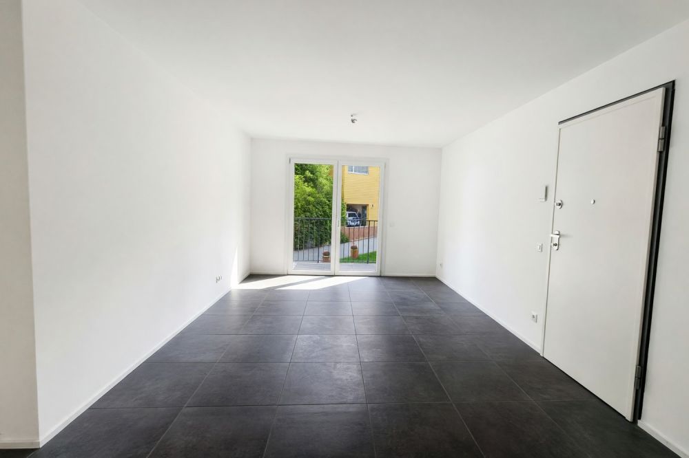 Nuovo appartamento 3,5 con terrazza coperta e due balconi -  Bild 2