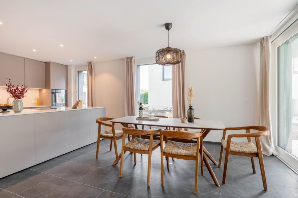 5.5-Zimmer-Doppeleinfamilienhaushälfte in kinderfreundlicher Umgebung -  Bild 4