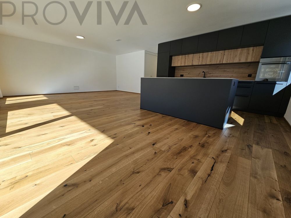 VIEL WOHNRAUM - GROSSE TERRASSE & FREIE AUSSICHT -  Bild 9