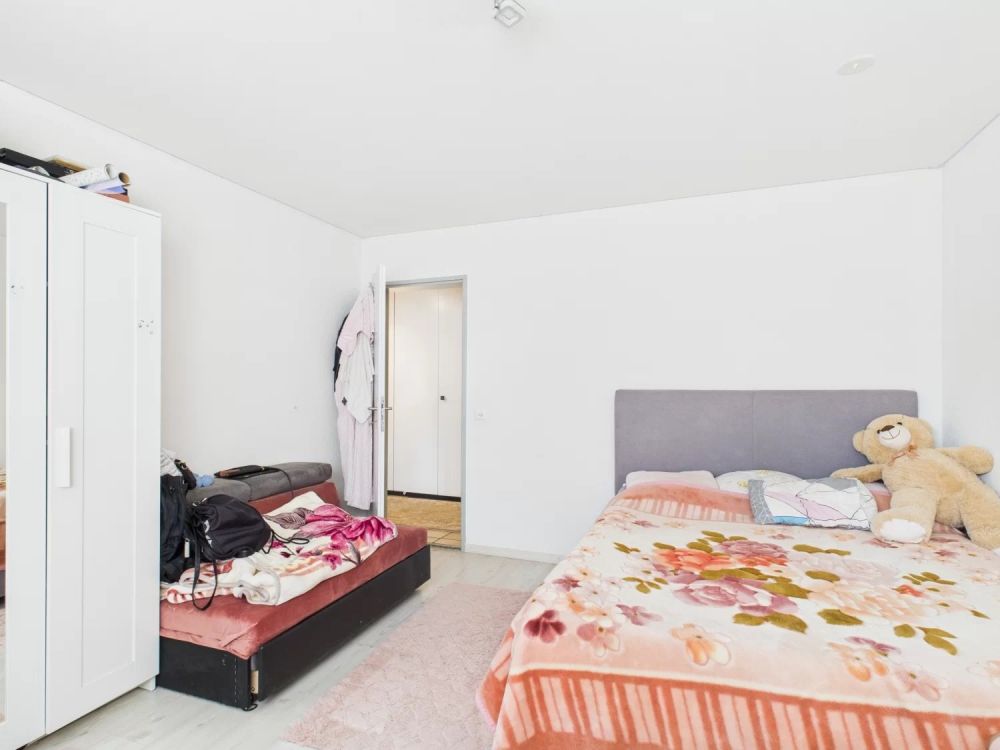 Sonnige zentrale Wohnung mit Panoramablick über Visp - Bild 8