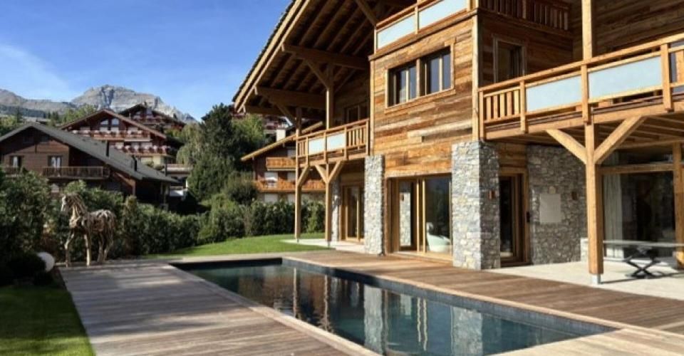 Magnifique Chalet Prestige: le golf en voisin, les Alpes en horizon. - Chalet - image - 1