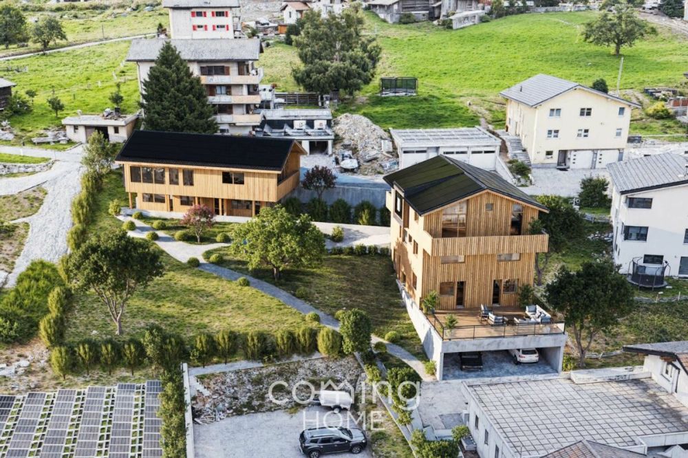 Charaktervolle Neubauten in Bürchen - Holzbauweise, Bergblick und PV-Anlage inklusive -  Bild 4