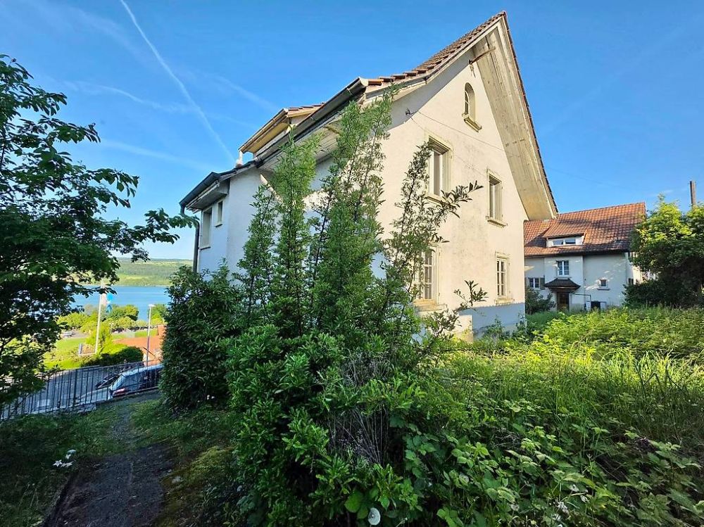 Einfamilienhaus mit Seesicht - FÜR DEINE TRAUM-NEUGESTALTUNG -  Bild 1