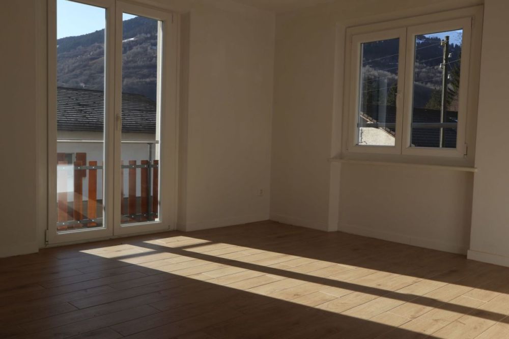 Interessante e nuova palazzina a reddito immersa nel verde, Olivone - Bild 2