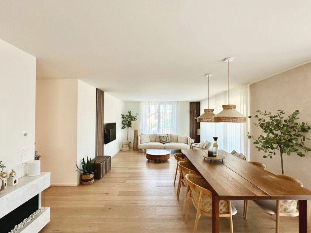 Exklusive 4.5-Zimmer-Eigentumswohnung - Licht, Stil und Wohnkomfort auf höchstem Niveau -  Bild 3