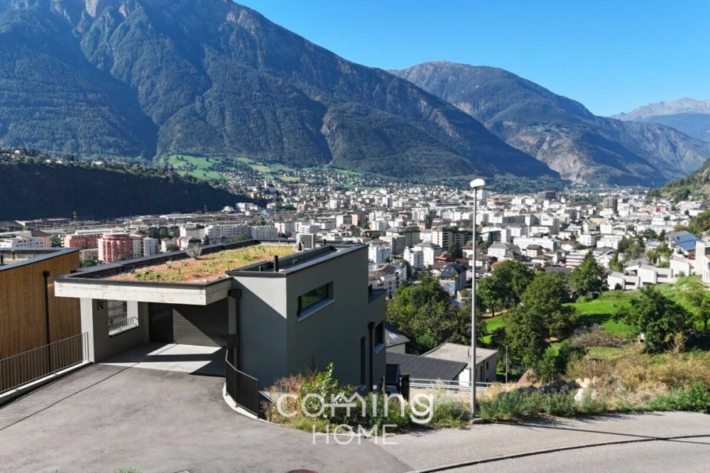 Neuwertiges Einfamilienhaus mit Bergsicht in Naters -  Bild 2