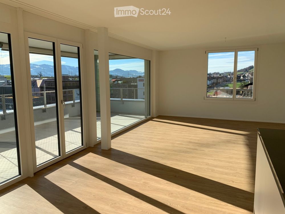 Wohnen mit Weitblick – Moderne 5.5-Zimmer-Wohnung in der Überbauung SONNENBÜEL in Eschenbach -  Bild 1