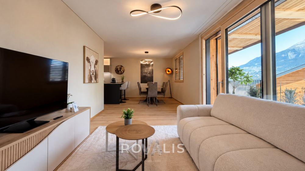 Möblierte 2.5-Zimmer-Wohnung mit Weitblick in Ried-Brig - Wohn -& Essbereich