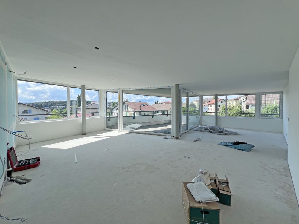 Wohnung 4.5 Zimmer mit architektonischer Eleganz, 2 Schritte vom Stadtzentrum entfernt - Lot 3 - Cuisine/salle à manger/séjour