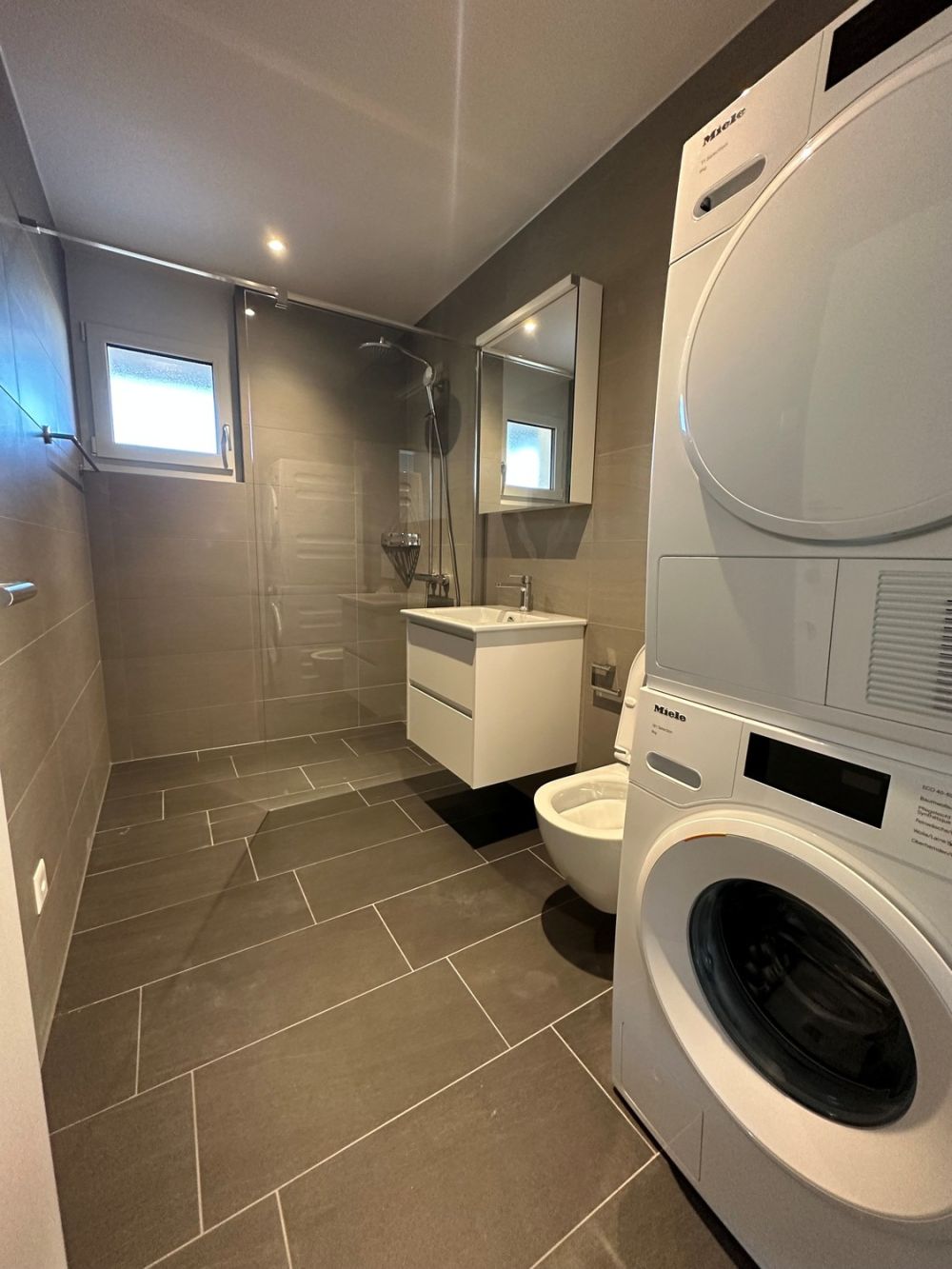 Moderne 2.5-Zimmer-Wohnung in Buchs ZH – Neubau 2024 -  Bild 2