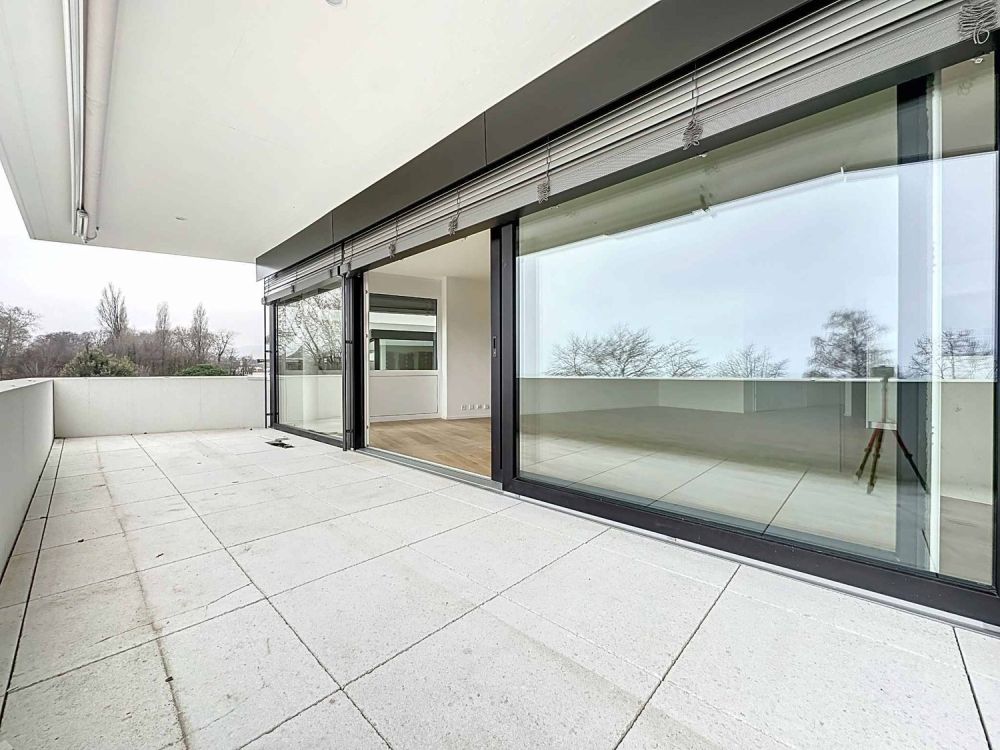 Nouvelle promotion : appartement de 3.5 pièces avec balcons couverts - Bild 9