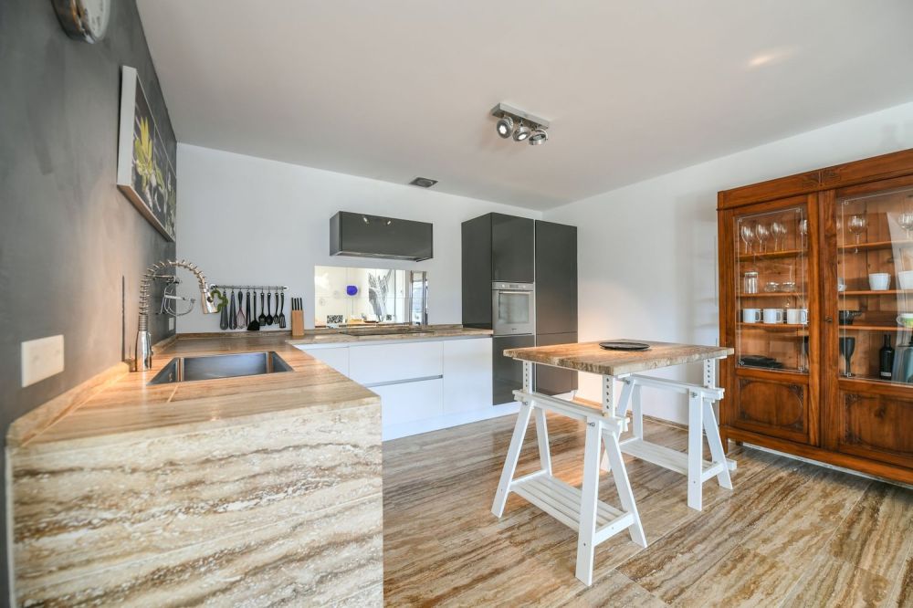 Bellissimo 3.5 locali moderno con parziale vista lago -  Bild 2