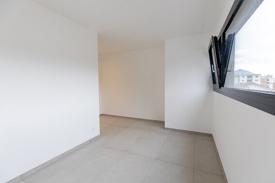 3.5 LOCARNO: LâEQUILIBRIO PERFETTO TRA CENTRO E COMFORT -  Bild 12