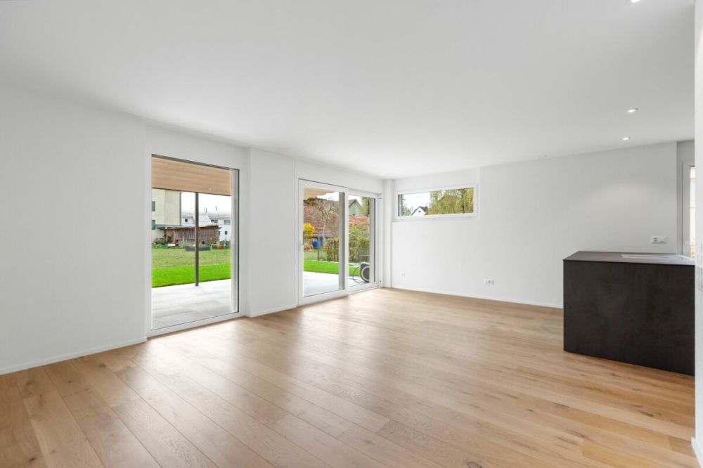 Hochwertige Doppelhaushälfte mit Garten und zwei Abstellplätzen in der Tiefgarage an ruhiger Lage -  Bild 5