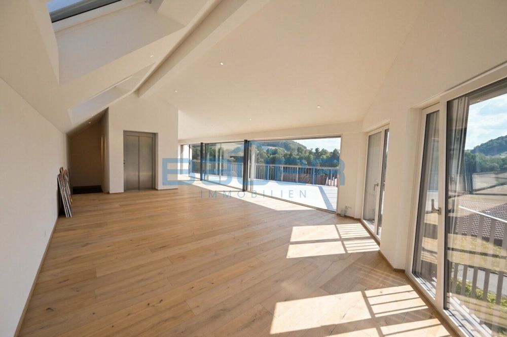 Exklusive Maisonette mit Rheinblick und hochwertiger Ausstattung - f7e20567-2f0a-4617-b01d-51875ba702ff