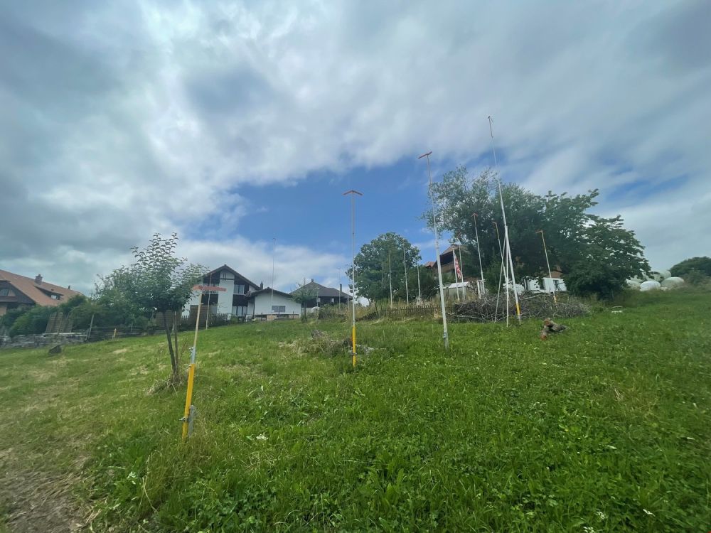 Neubau drei moderne Einfamilienhäuser nach Minergie-Standard in Riedstätt -  Bild 8