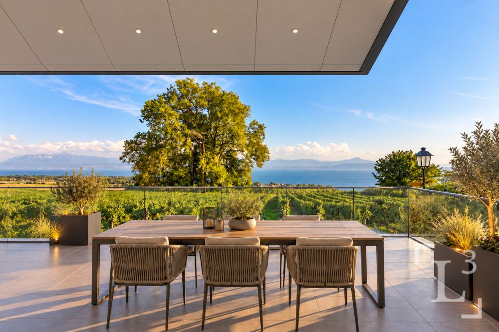 Rare! Villa neuve avec vue spectaculaire sur le lac - Terrasse