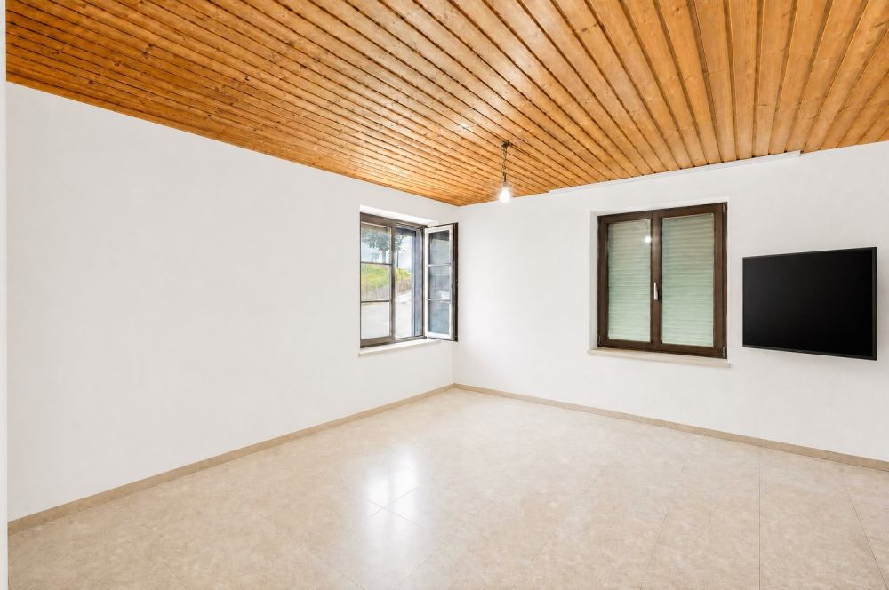 Vollvermietetes Mehrfamilienhaus mit spannendem Entwicklungspotenzial -  Bild 5
