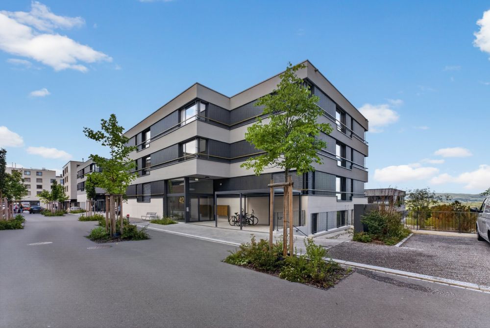 2.5-Zimmer-Gartenwohnung an erstklassiger Lage am Zürcher Stadtrand -  Bild 1