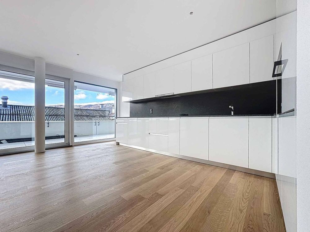Wohnung mit 4.5 Zimmern und überdachten Balkonen -  Bild 3