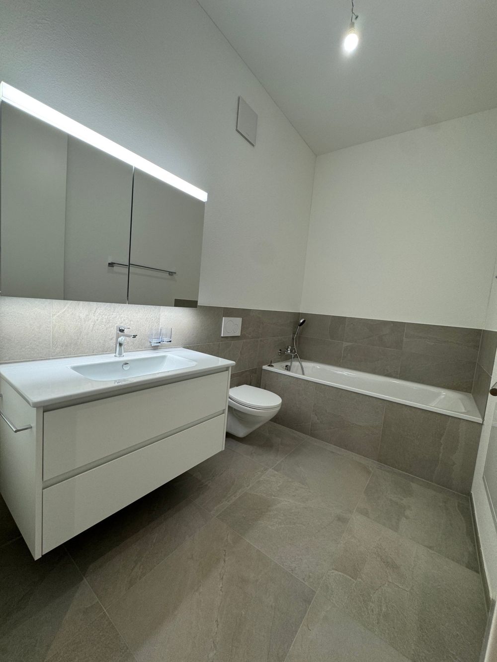 Attraktive Neubau-Wohnung zum Wohlfühlen in Berg TG -  Bild 11