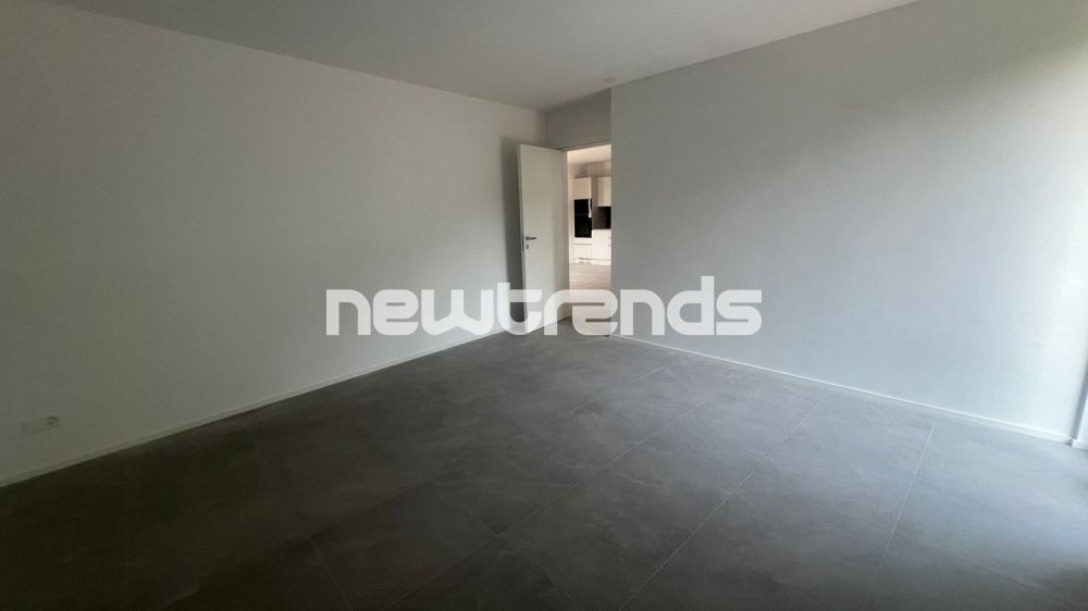 Caslano: 3,5 Zimmer mit Balkon, sofort bewohnbar. Neubau - 11