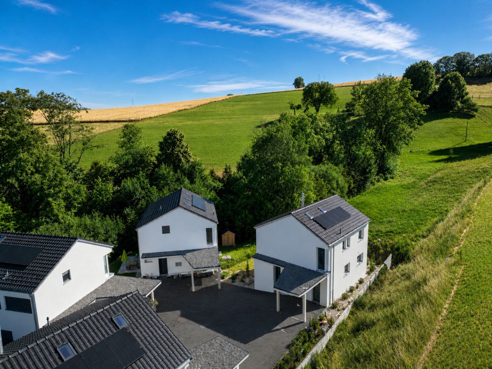 Das Licht als Signatur: Einzelvilla mit 6.5 Zimmern -  Bild 1