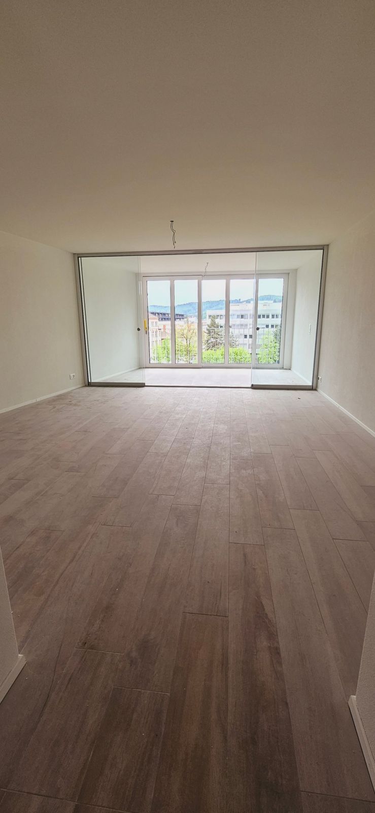 Erstvermietung Waldhofstrasse 4 - Stilvoll wohnen mit urbanem Flair - 20260428_153430