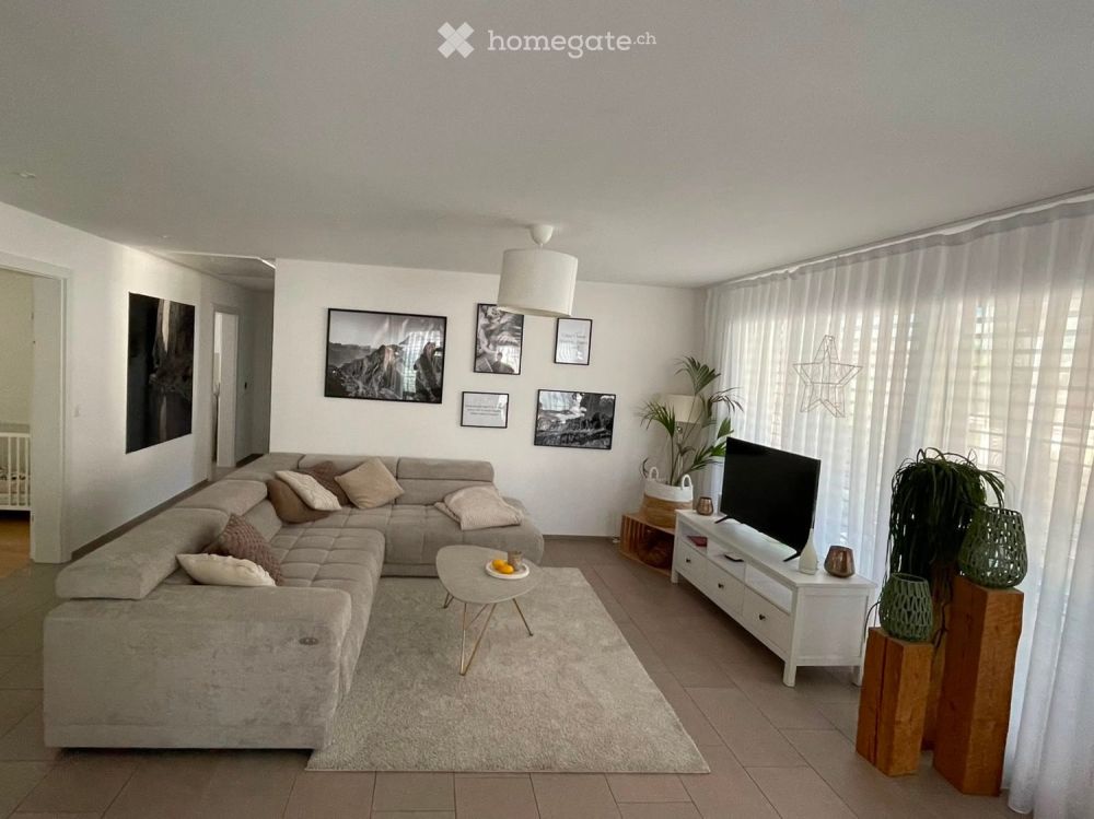 Helle 4.5-Zimmer-Neubauwohnung mit Balkon in Mels -  Bild 2