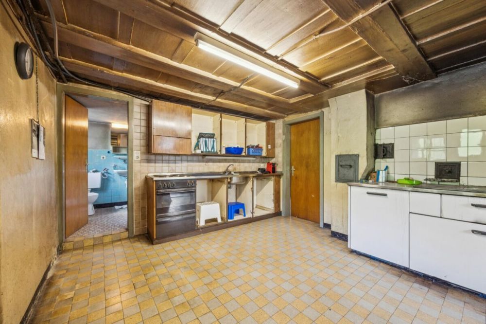 Bauland mit Altbauliegenschaft in Bettlach mit vielseitigen Nutzungsmöglichkeiten - Küche