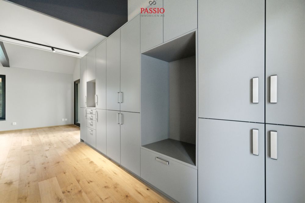 Erstbezug: 4.5-Zimmer-Neubau-Triplexwohnung direkt an der Aare -  Bild 11