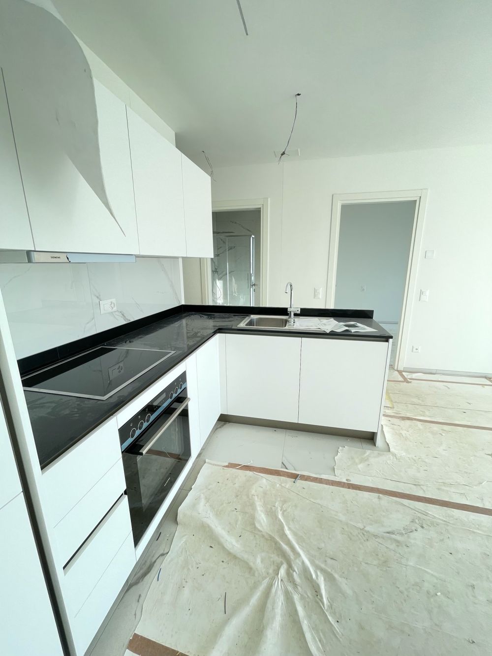 2,5 Zimmer neu mit Seeterrasse -  Bild 9