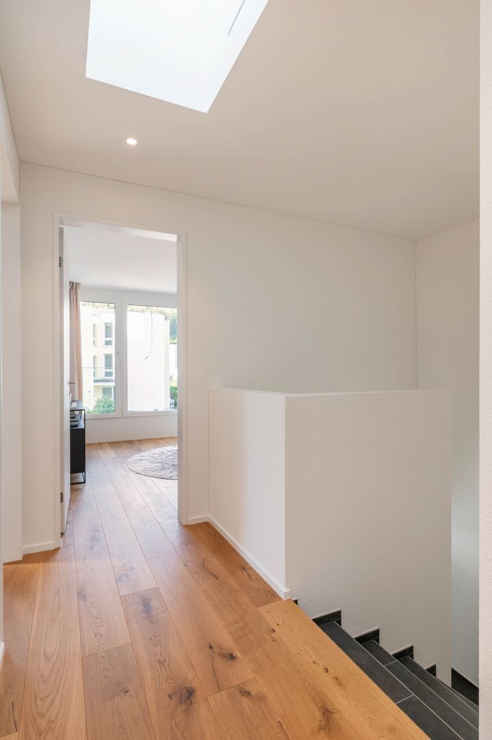 5.5-Zimmer-Doppeleinfamilienhaushälfte in kinderfreundlicher Umgebung -  Bild 9