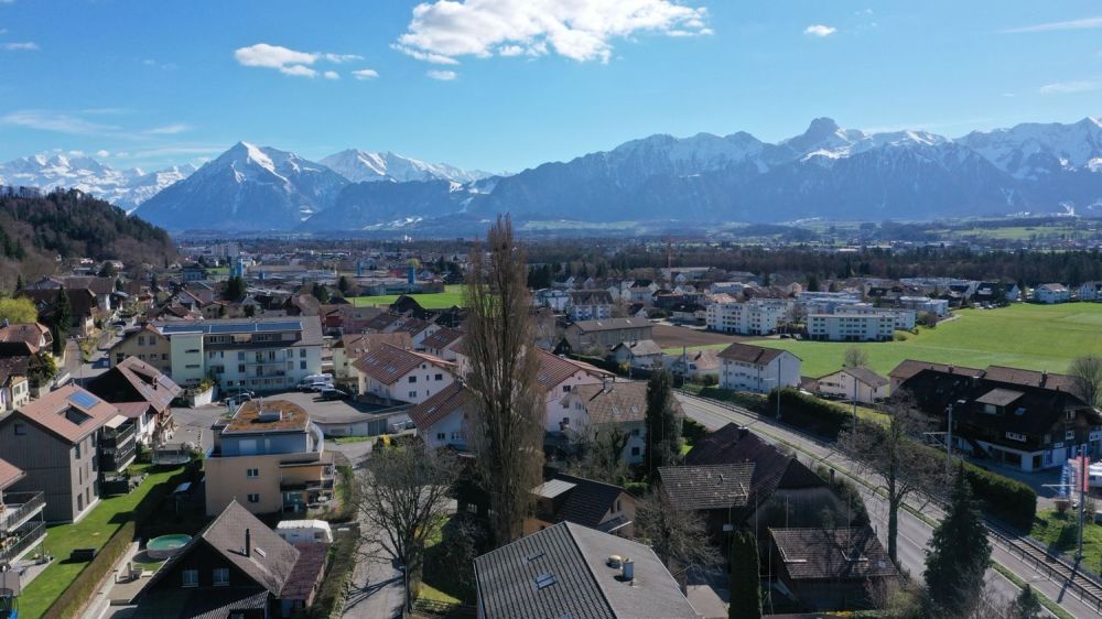 Neubau 5.5 Zimmer-Doppel-Einfamilienhäuser in Heimberg -  Bild 12