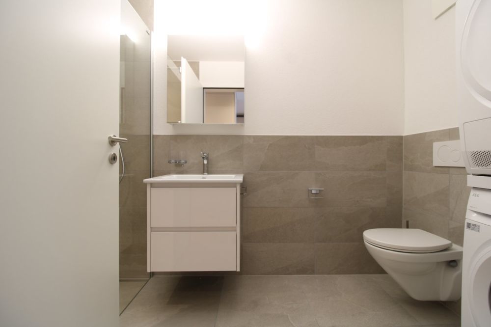 Moderne 2.5 Zimmer-Neubauwohnung mit grossem Sitzplatz in Wängi -  Bild 6