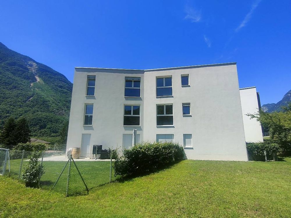 Neue 3.5-Zimmer-Wohnung in Claro -  Bild 2
