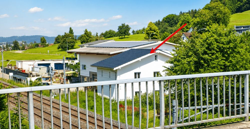 Modernes Einfamilienhaus in idyllischer Lage in Bichelsee-Balterswil -  Bild 1