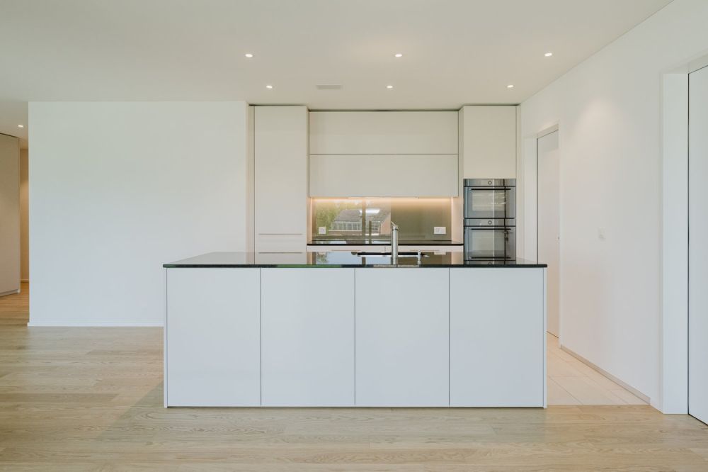 Exklusive 3.5-Zimmerwohnung mit Gartensitzplatz -  Bild 2