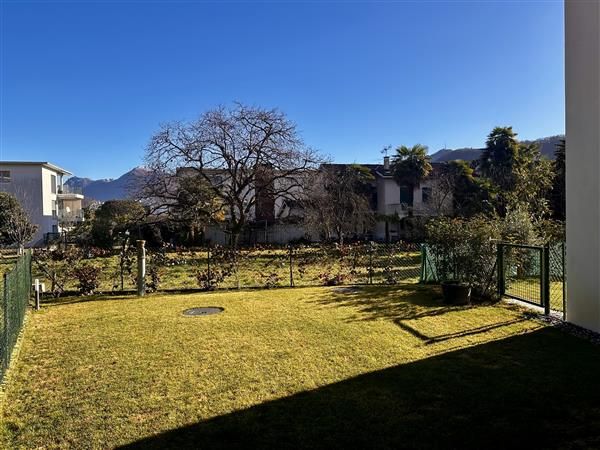 Magliaso: Appartamento 3.5 locali - Giardino